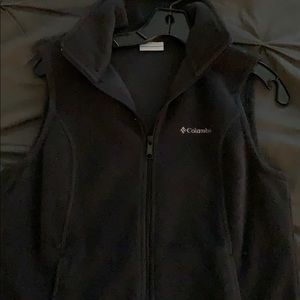 Columbia fleece vest